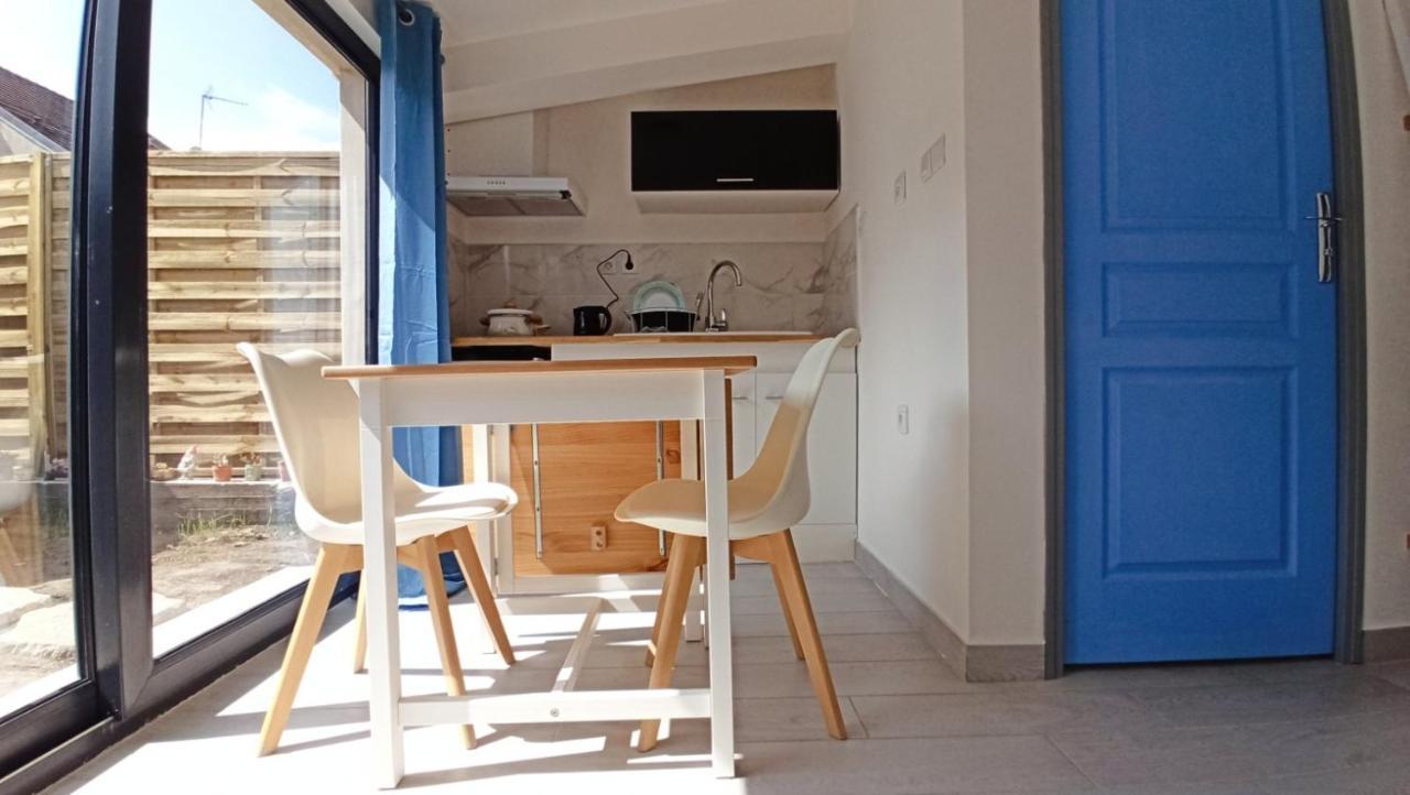 Maisonnette Entiere Et Privee, 600m De La Gare * Margny-les-Compiegne
