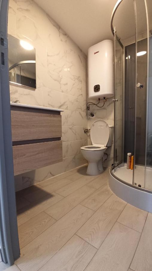 Maisonnette Entiere Et Privee, 600m De La Gare * Margny-les-Compiegne
