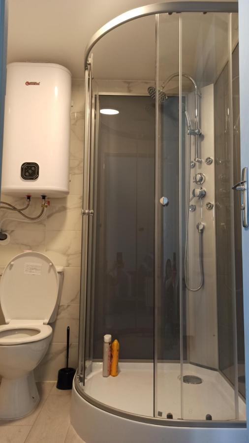 Maisonnette Entiere Et Privee, 600m De La Gare Holiday home *